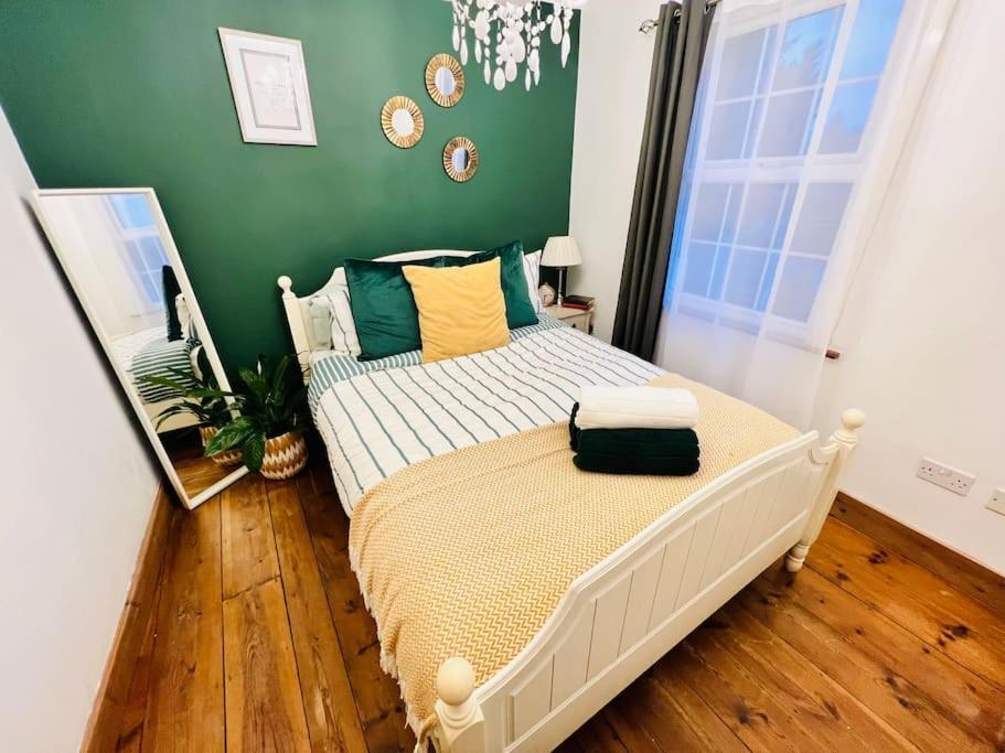 Cosy Cottage In Central Reading Free Parking & Fast Wifi מראה חיצוני תמונה