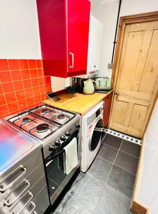 Cosy Cottage In Central Reading Free Parking & Fast Wifi מראה חיצוני תמונה