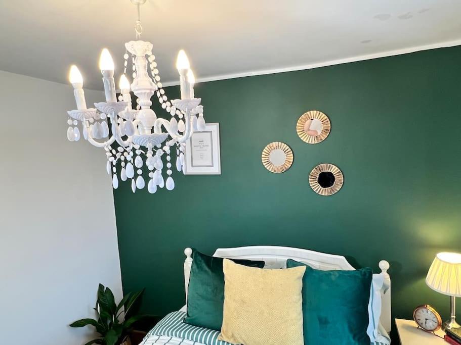 Cosy Cottage In Central Reading Free Parking & Fast Wifi מראה חיצוני תמונה